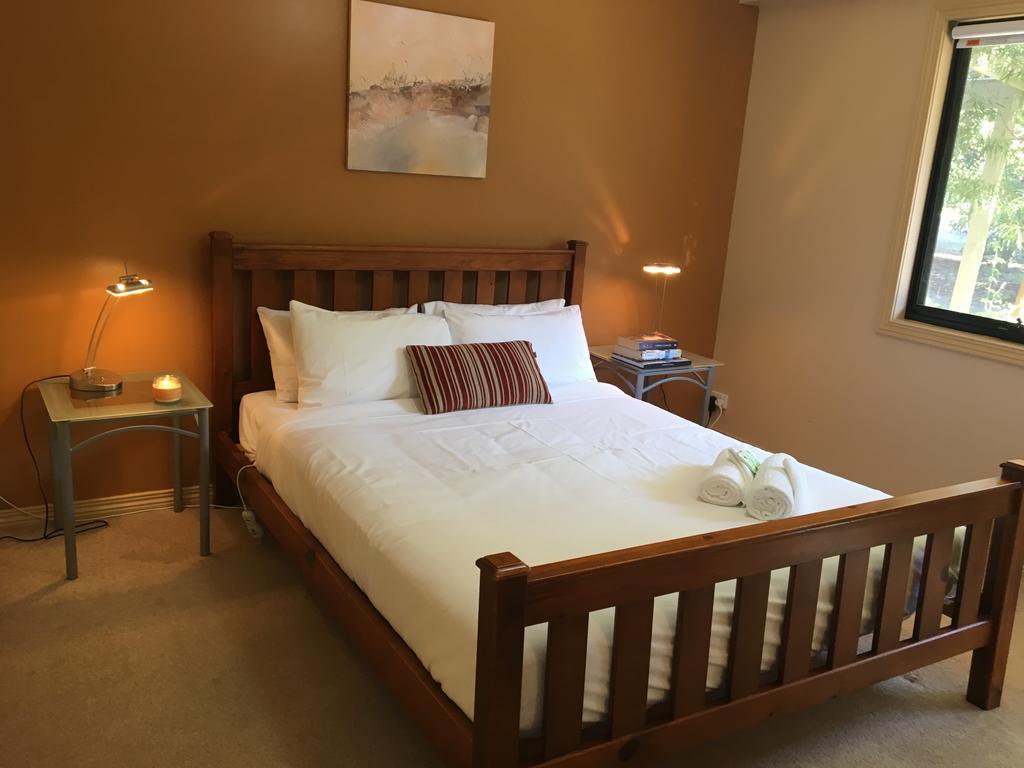 The Rocks Lodge Halls Gap